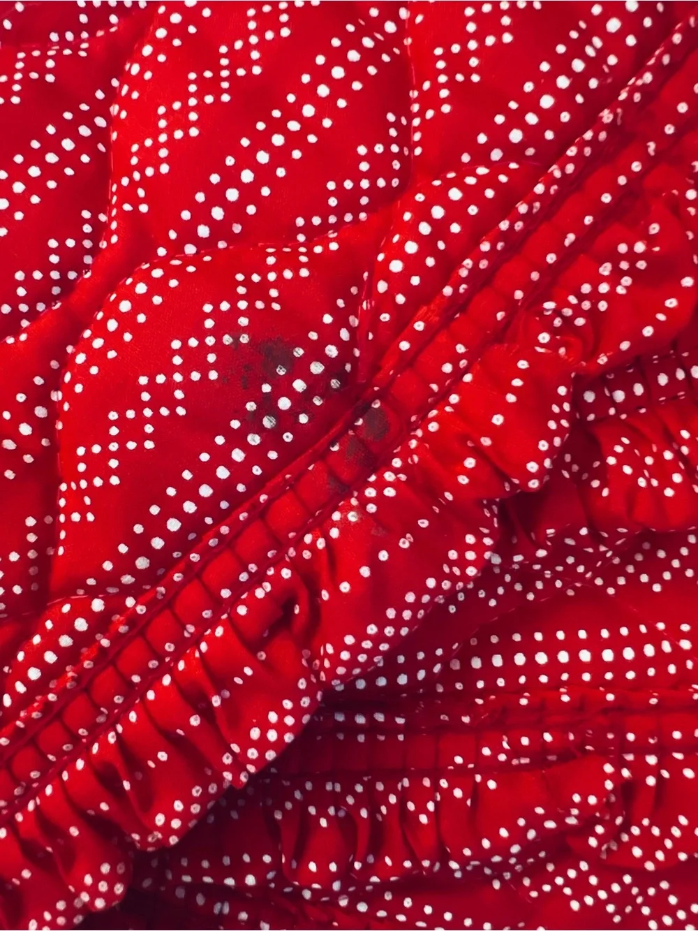 Authentic vintage 6 pc. Oval red & white quilted placemats